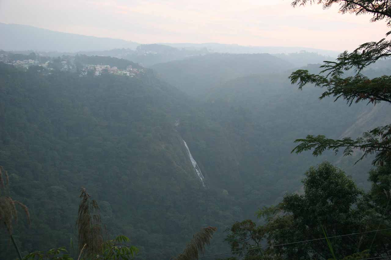 Bishop Falls - Attractions in Meghalaya, Image 3 of 4