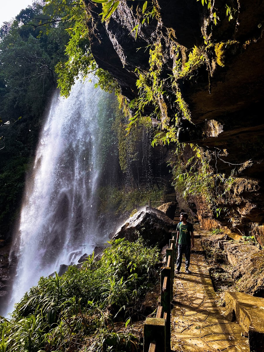 Byrdaw Falls - Waterfalls in Meghalaya, Image 3 of 4