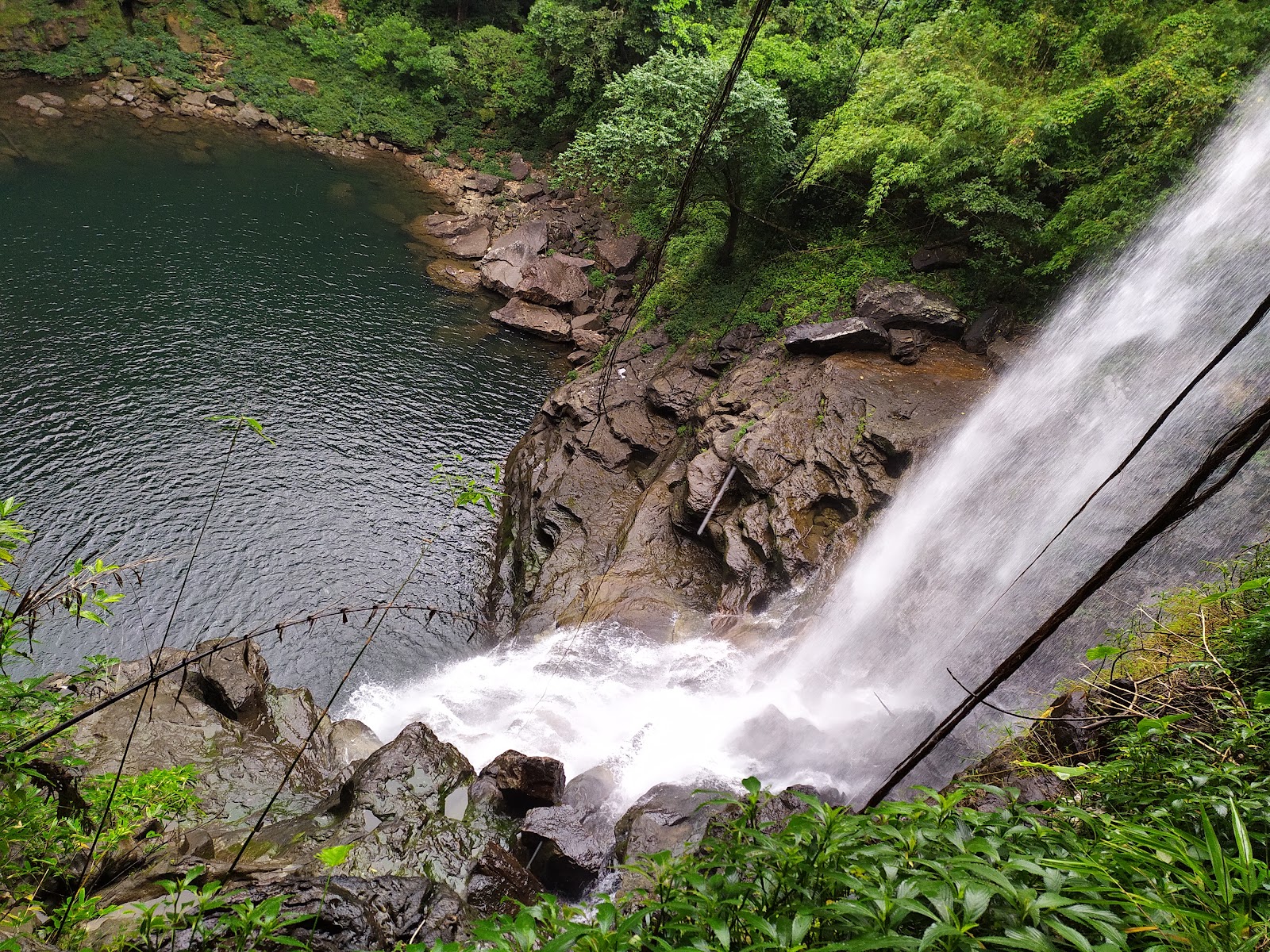 Byrdaw Falls - Waterfalls in Meghalaya, Image 4 of 4