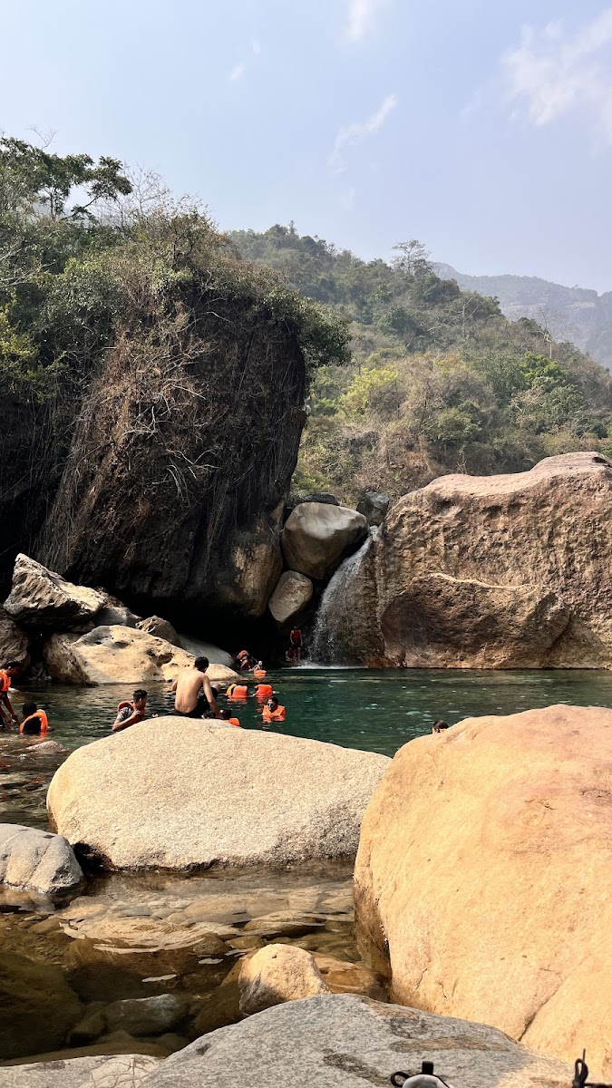 Crinoline Falls - Attractions in Meghalaya, Image 2 of 4