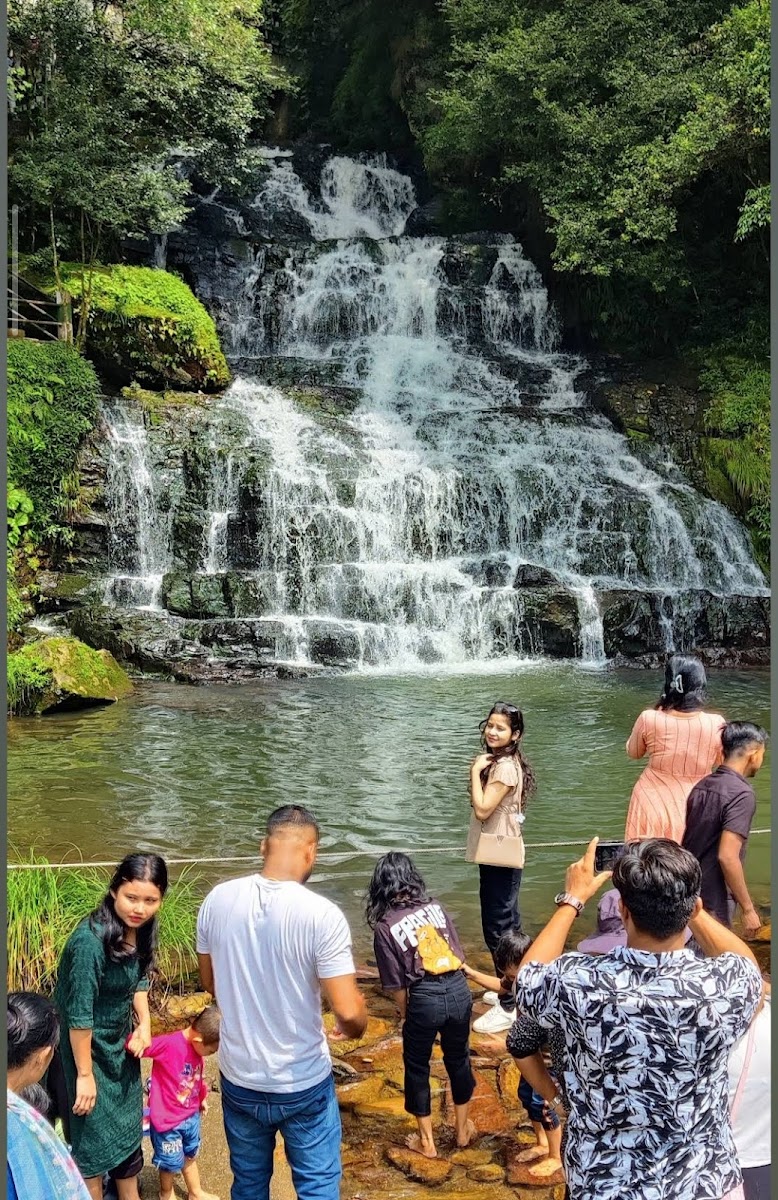 Elephant Falls - Attractions in Meghalaya, Image 2 of 4