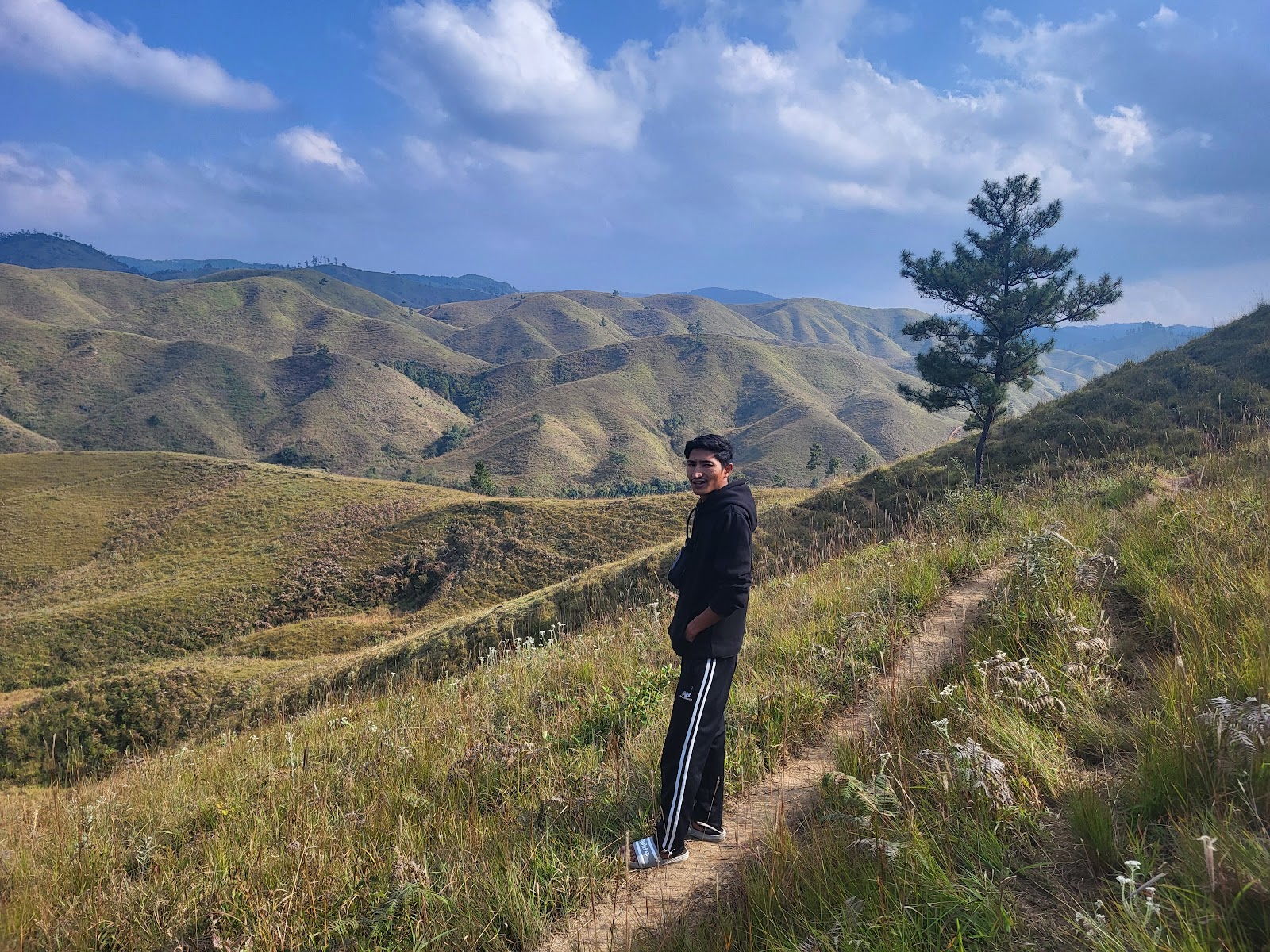 Japung Valley - Attractions in Meghalaya, Image 4 of 4