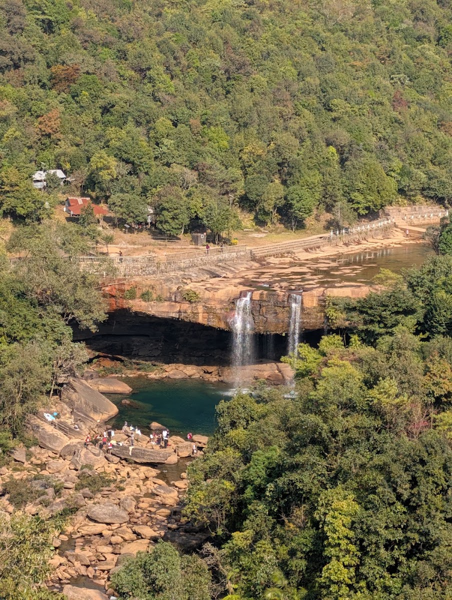 Krang Suri Falls View Point - Attractions in Meghalaya, Image 2 of 4