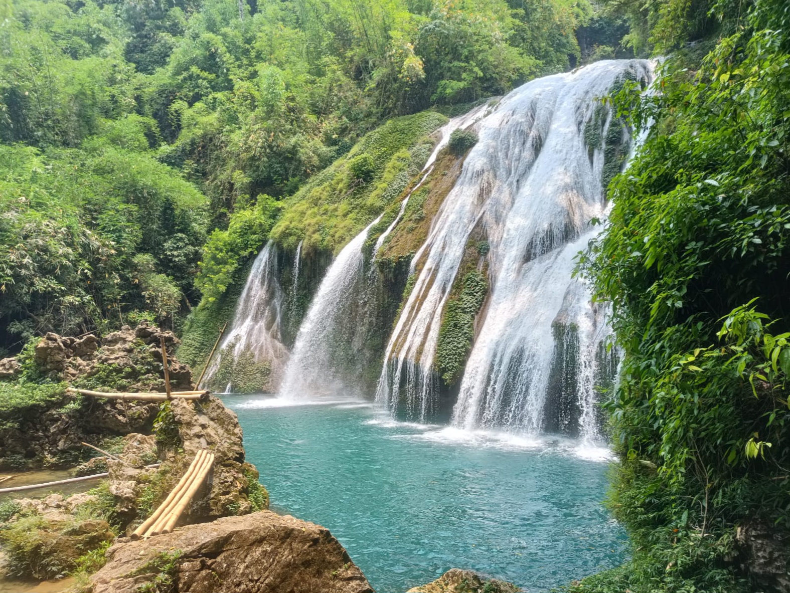 Krem Chympe - Viewpoints in Meghalaya, Image 2 of 4