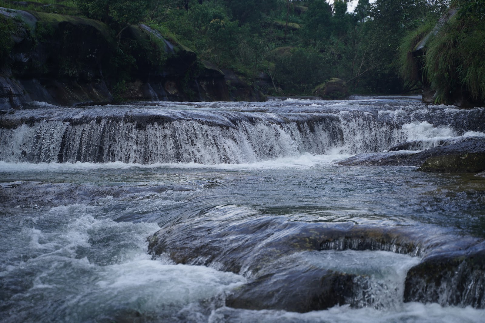 Mawlyngbna River Canyoning & Adventure Guide - Viewpoints in Meghalaya, India