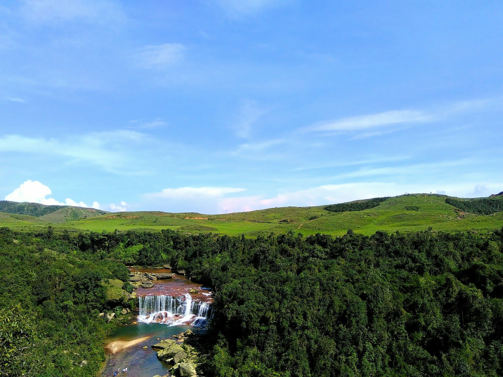 Mawsawa Falls - Attractions in Meghalaya, Image 4 of 4