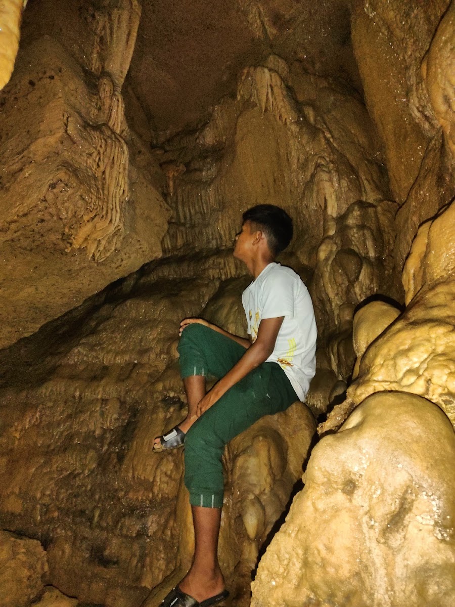 Mawshun Cave - Attractions in Meghalaya, India