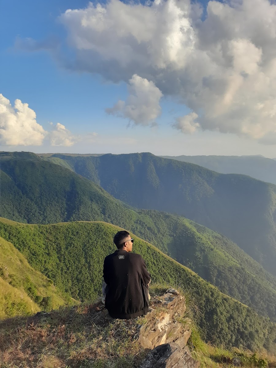 Rapleng Canyon Waterfall - Attractions in Meghalaya, Image 3 of 4