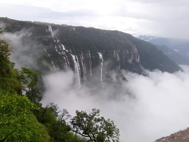 Seven Sisters Waterfall - Attractions in Meghalaya, Image 2 of 4