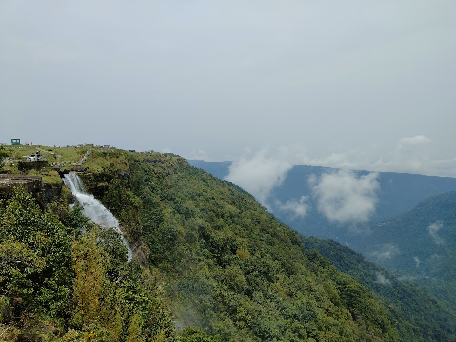 Seven Sisters Waterfall - Attractions in Meghalaya, Image 3 of 4