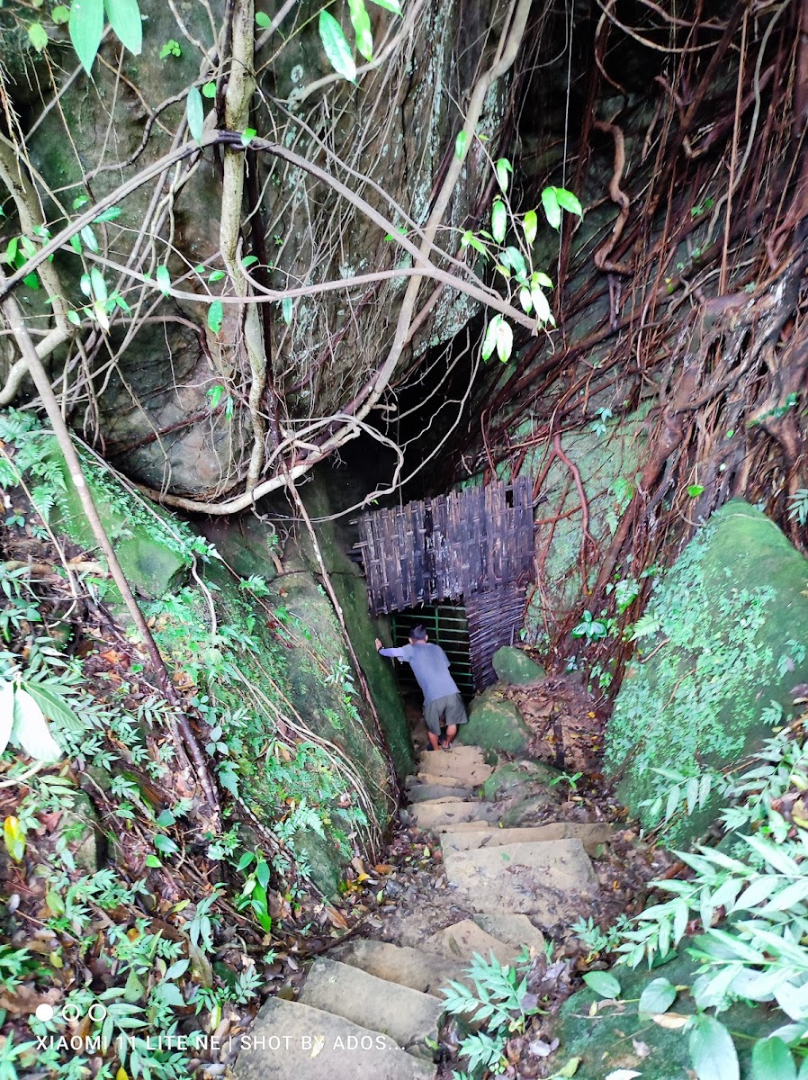 Split Rock trail (MawsiangJroi) - Viewpoints in Meghalaya, Image 4 of 4