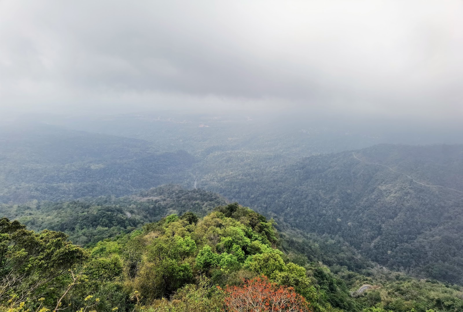 Thangkharang Park - Parks in Meghalaya, Image 2 of 4
