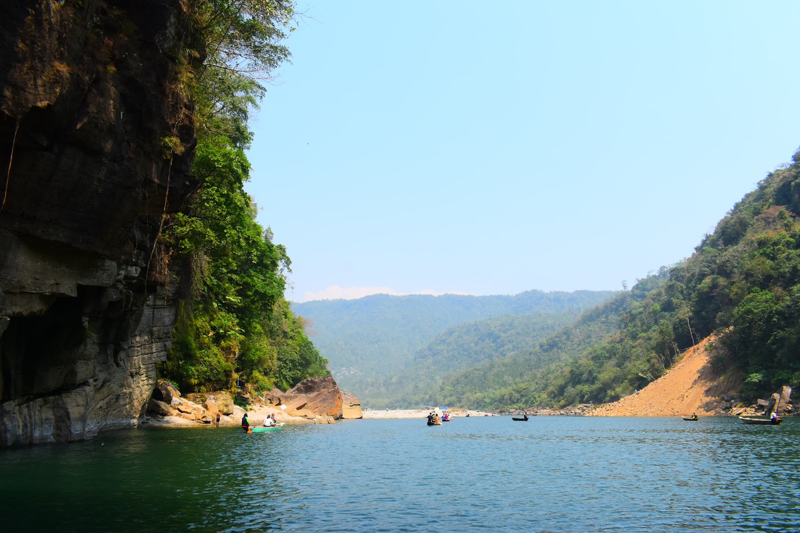 Wah Umngot - Waterfalls in Meghalaya, Image 3 of 4