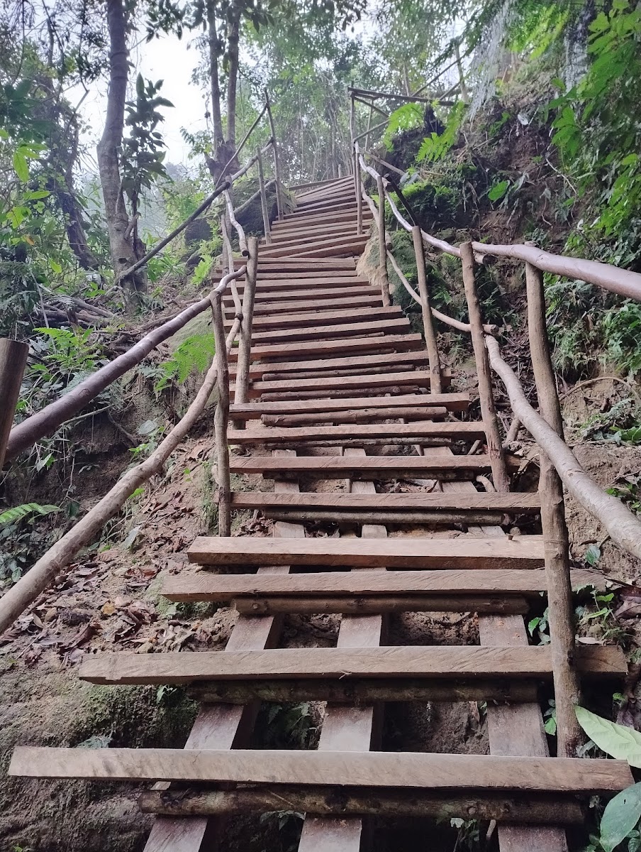 Wari Chora - Attractions in Meghalaya, Image 4 of 4