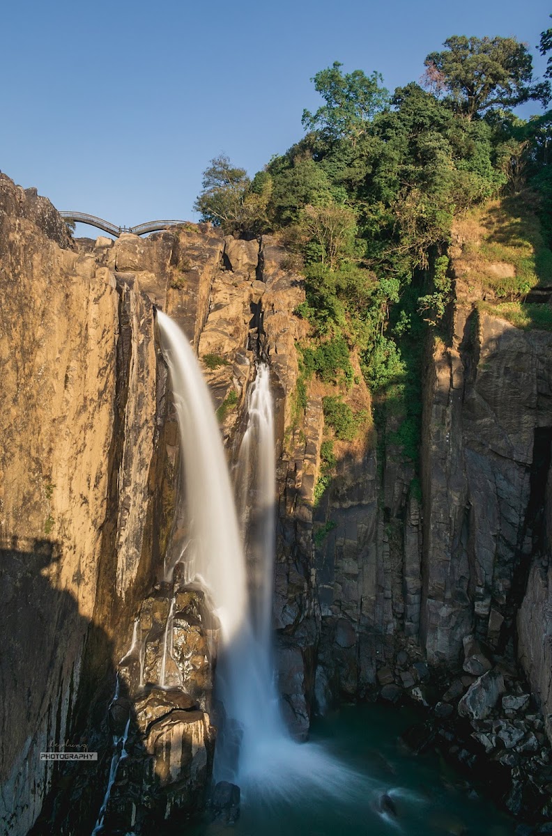 Weinia Falls - Waterfalls in Meghalaya, India