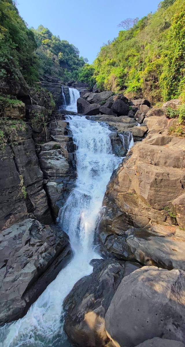 Borhill Falls, Lyngkhat, Meghalaya