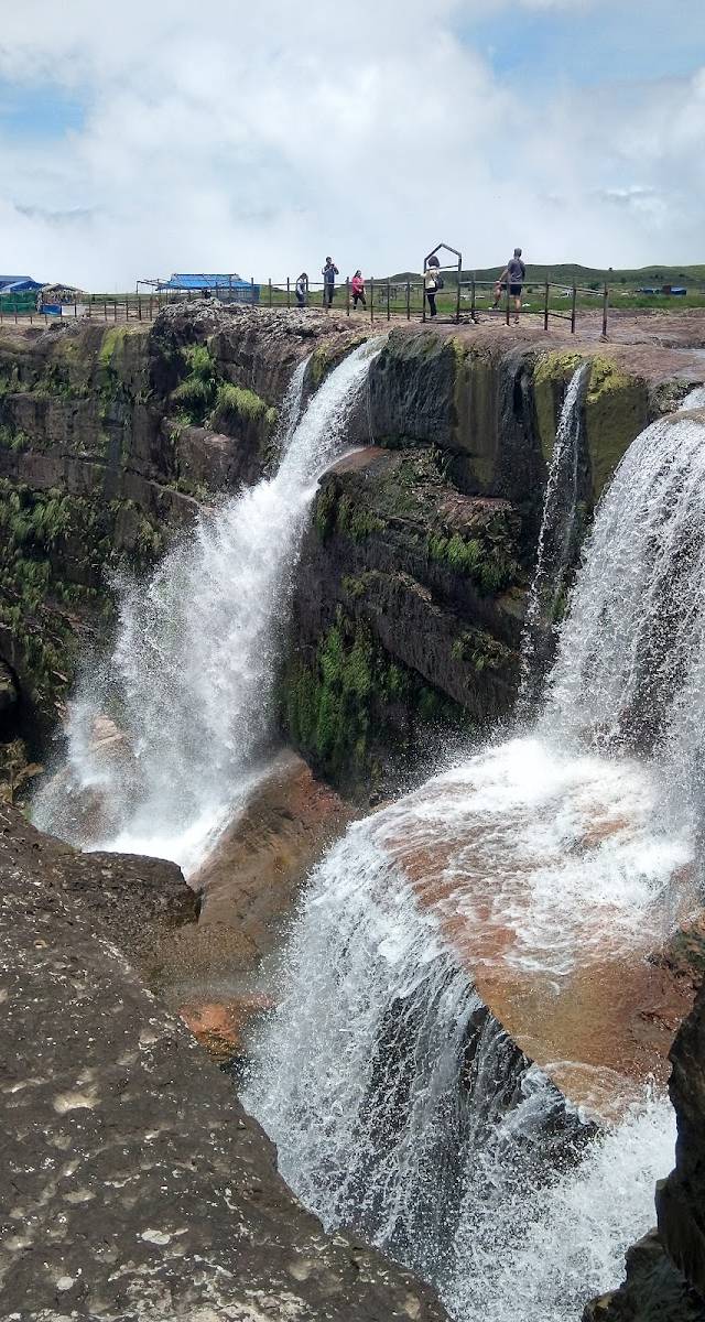 Dainthlen Falls, Sohra, Meghalaya