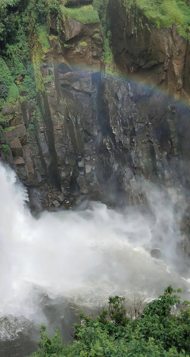Kshaid Langshiang Waterfalls, Nongkhnum, Meghalaya