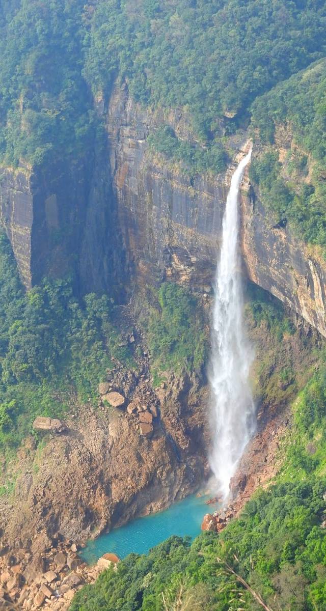 Nohkalikai Falls, NohKaLikai Falls, Meghalaya