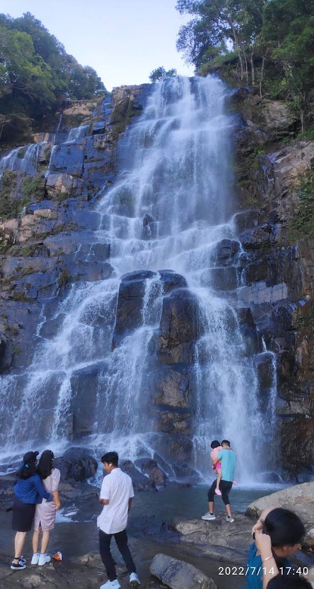 Tyrshi Falls, Jowai, Meghalaya